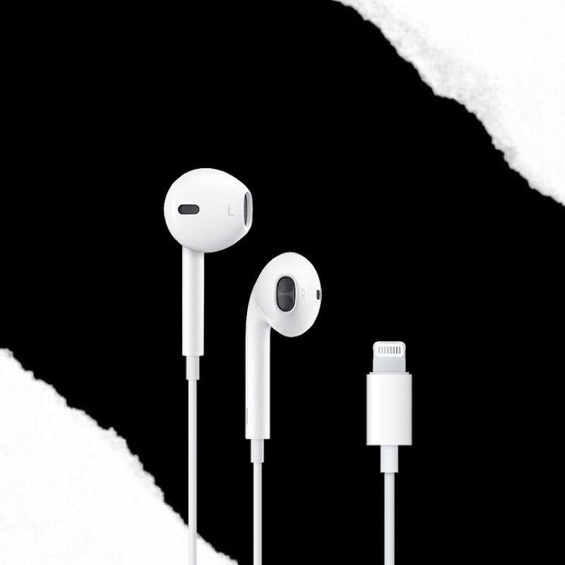 EarPods with Lightning Connector