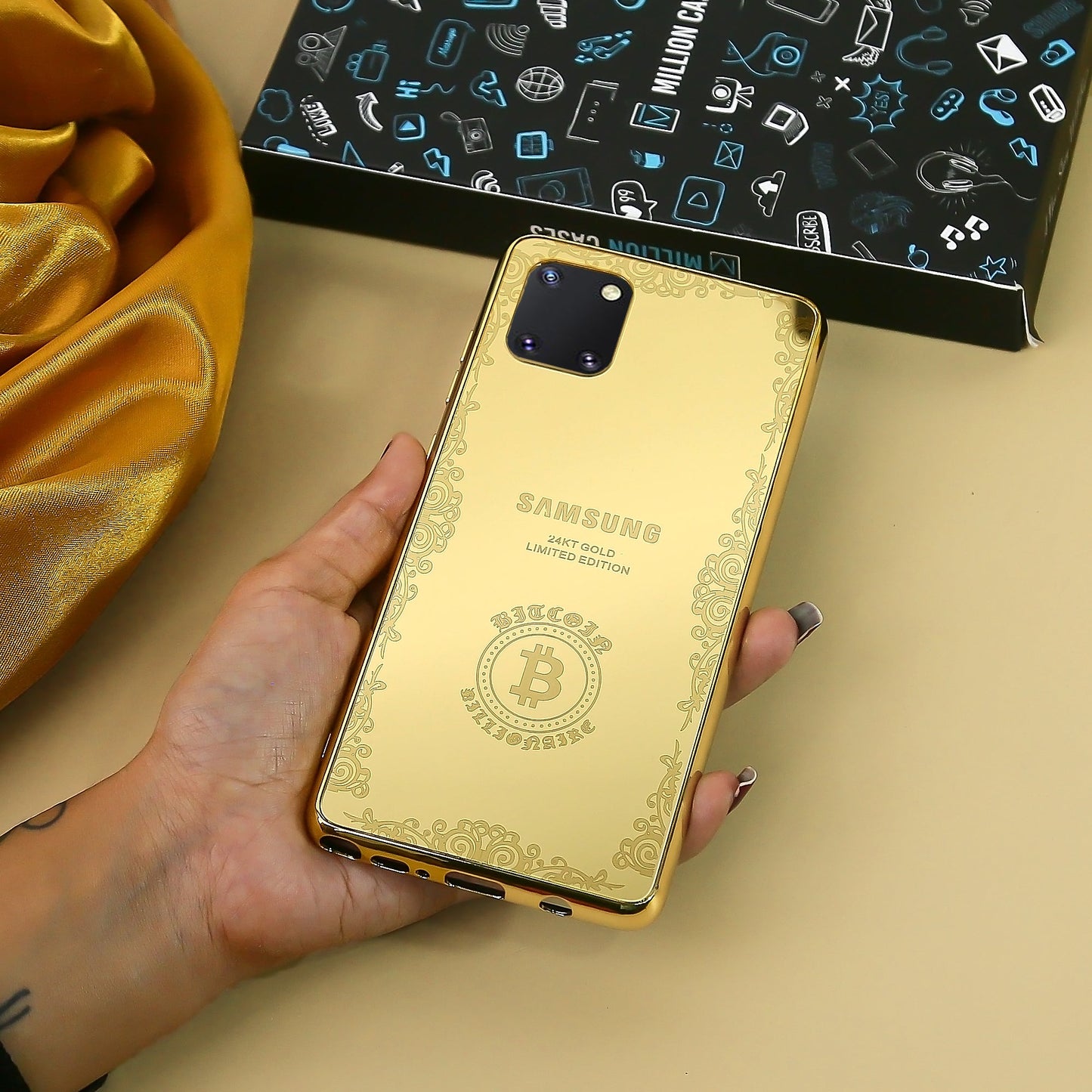 Galaxy Note Series Crafted Gold Luxurious Camera Protective Case