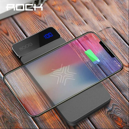 ROCK QI Wireless Charger + 8000mAh Power Bank