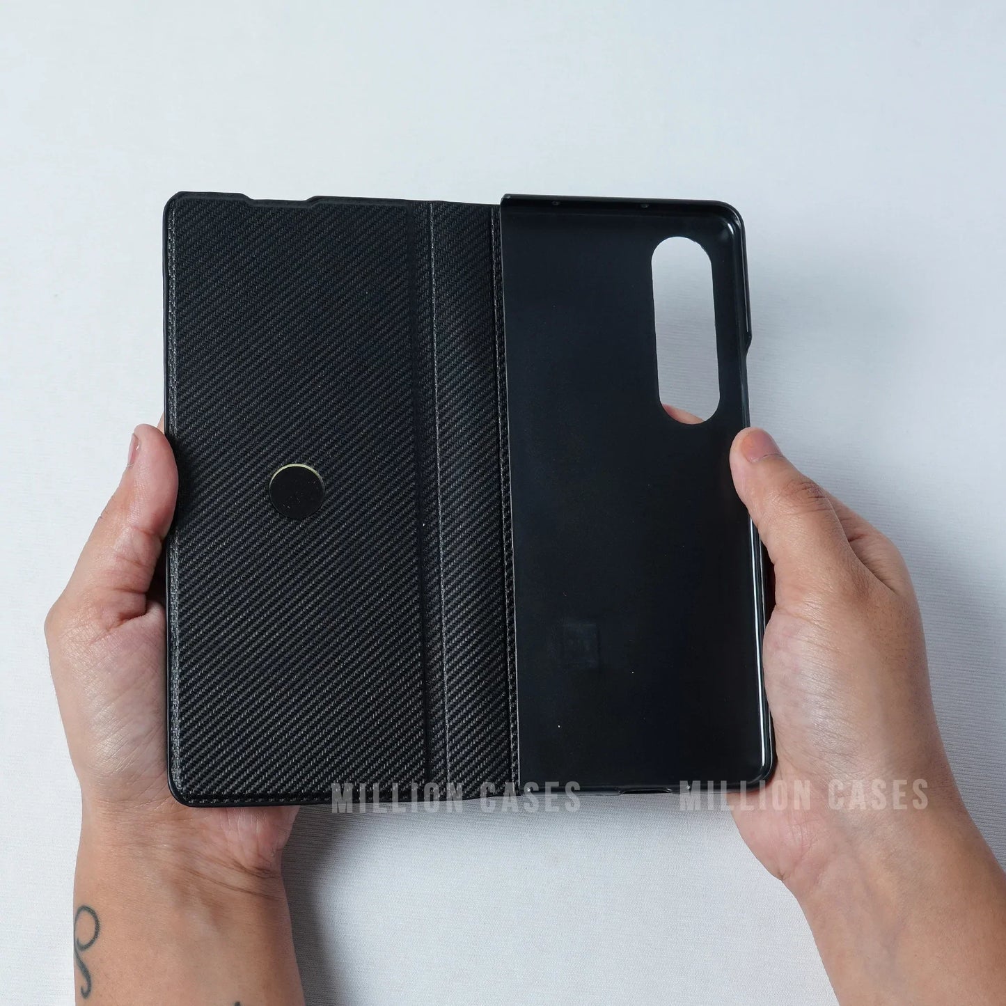 Galaxy Z Fold4 Carbon Fiber Leather Case